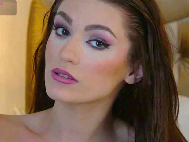 DaisyRae webcam