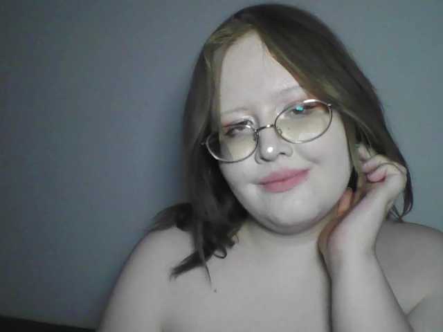 sweettycake live cam on BongaCams