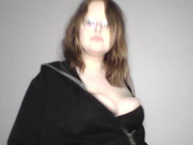 sweettycake live cam on BongaCams