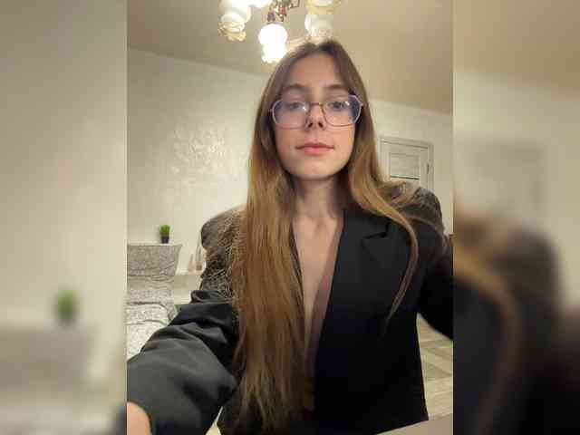 Scarlet_Noir webcam