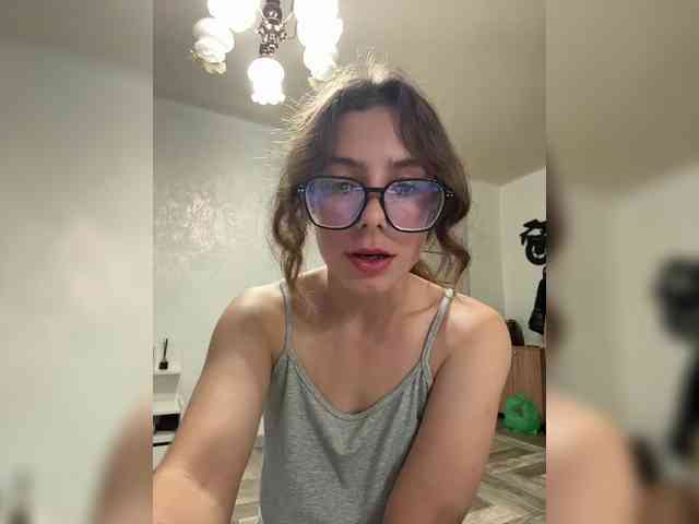 Scarlet_Noir webcam