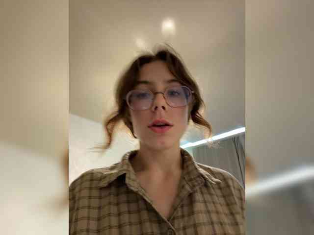 chat webcam Lera-Antonovna