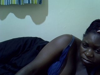 Ebony-Quinter's Live Webcam