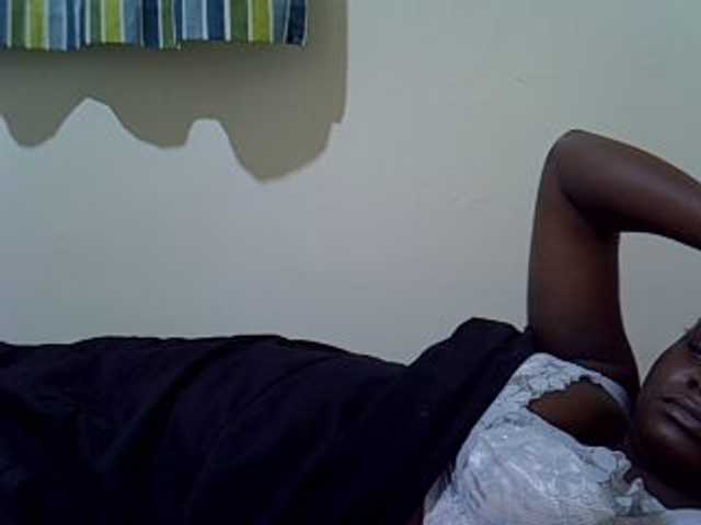 Ebony-Quinter live cam on BongaCams