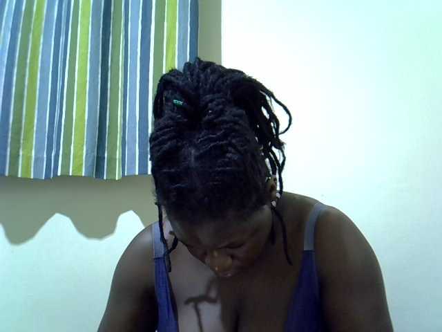 Ebony-Quinter live cam on BongaCams