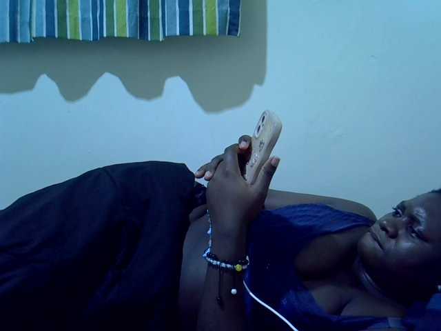 Ebony-Quinter live cam