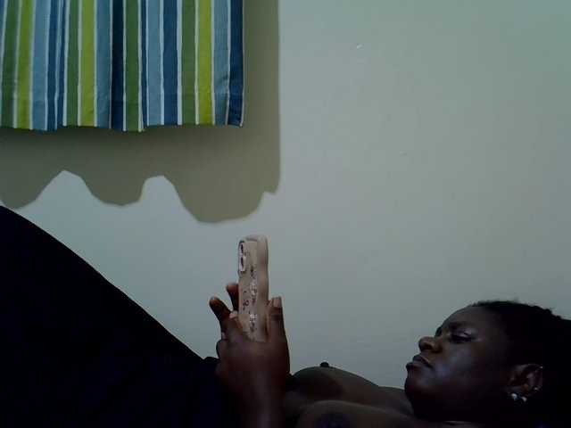 Ebony-Quinter live cam