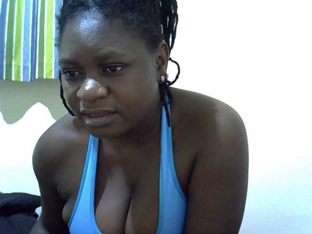 Ebony-Quinter live cam on BongaCams
