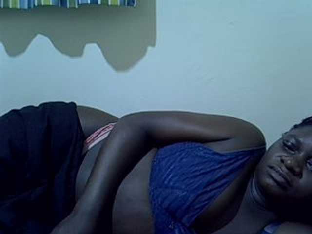 Ebony-Quinter live cam on BongaCams