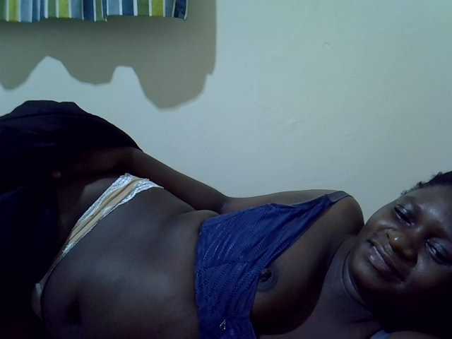 Ebony-Quinter live cam on BongaCams