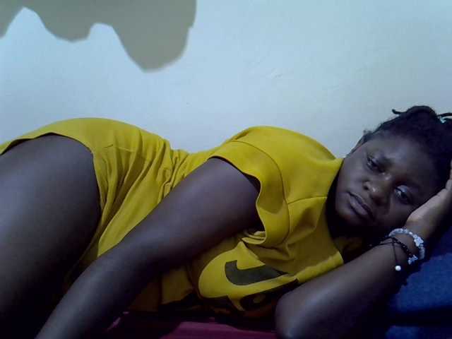 Ebony-Quinter live cam on BongaCams