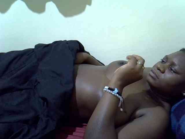 Ebony-Quinter Live Webcam on BongaCams