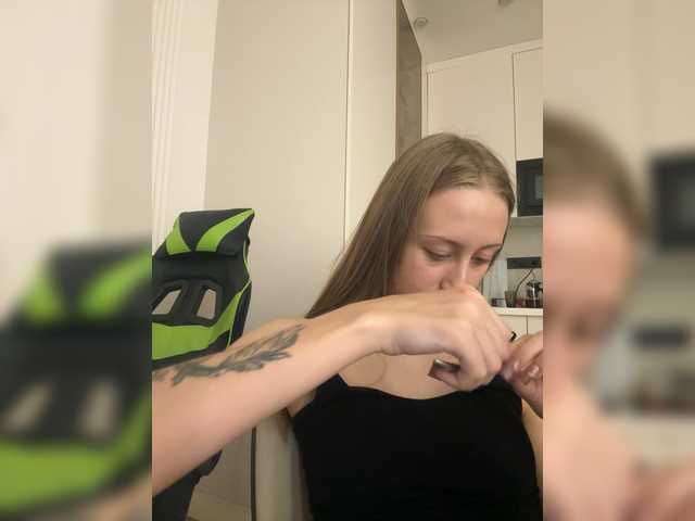 Cocetca6943 live cam on BongaCams