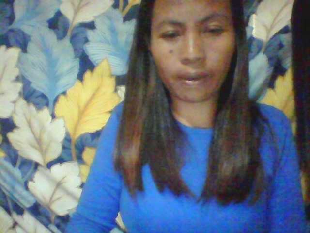 Fahendrena live cam on BongaCams