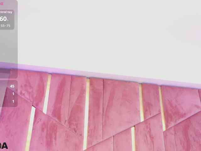 NicollePink