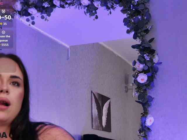 NicollePink