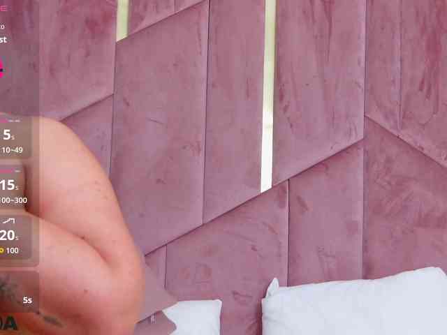NicollePink NicollePink