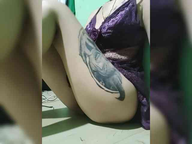 Hornygirl01