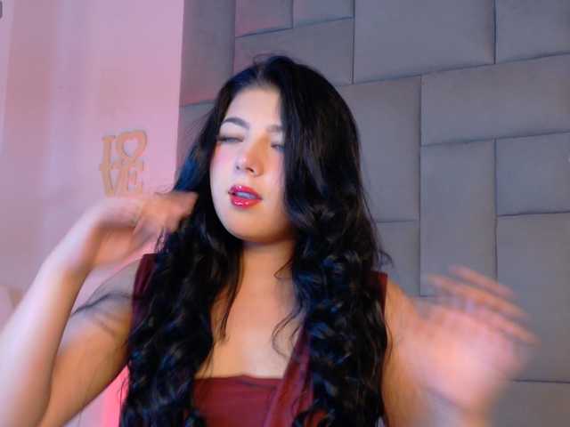 Miia-Velvet live cam on BongaCams
