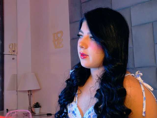 Miia-Velvet live cam on BongaCams