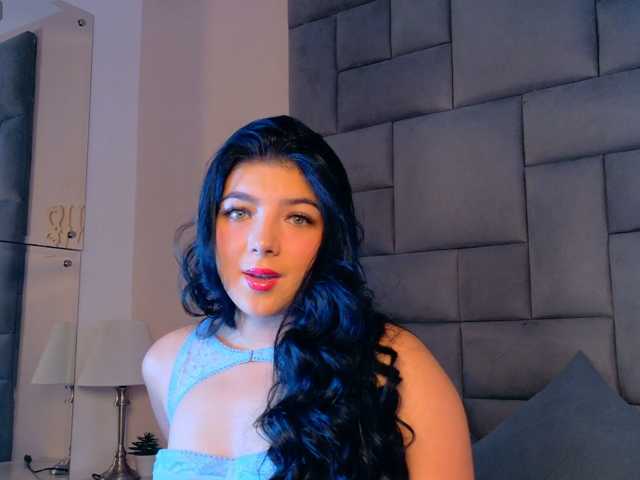 Miia-Velvet live cam on BongaCams