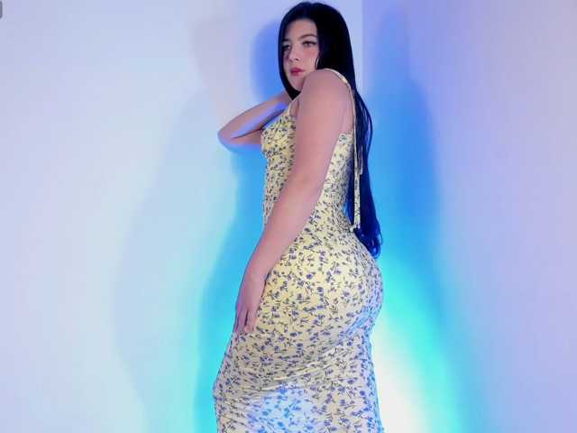 Miia-Velvet live cam on BongaCams