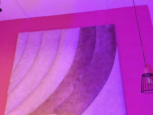 Miia-Velvet live cam on BongaCams