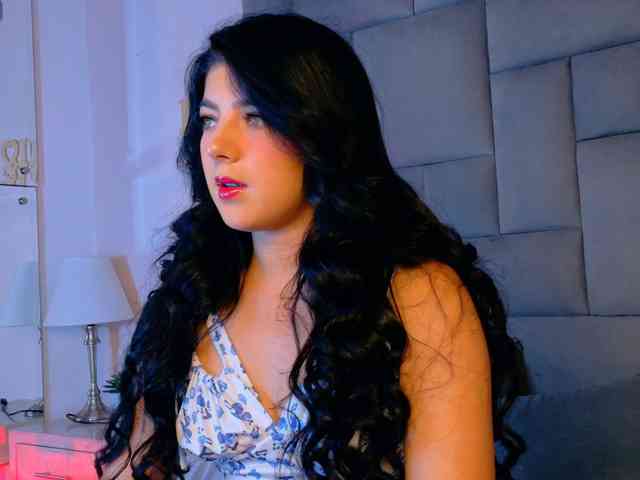 Modelo: Miia-Velvet
