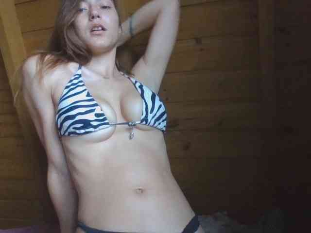 Modelo: sASHAkSpyce