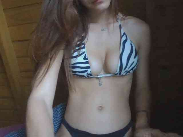 Modelo: sASHAkSpyce