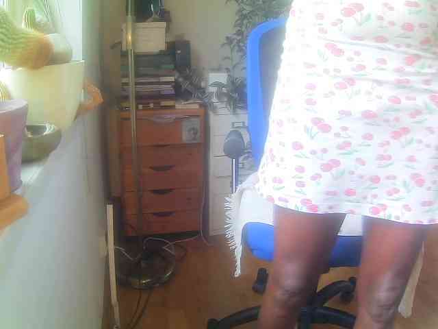 Sonia001 Sonia001