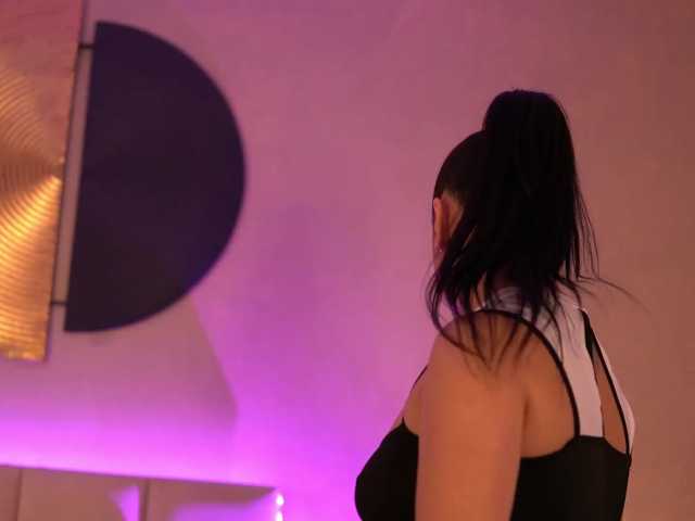 TiffanyVane live cam on BongaCams