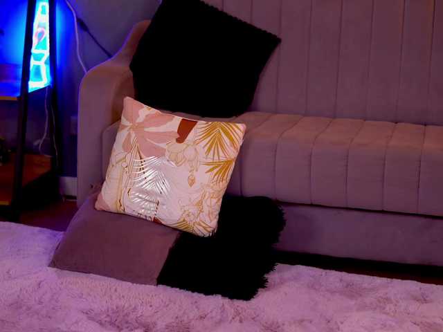 TiffanyVane live cam on BongaCams