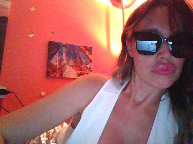 Modella: Ashley1975