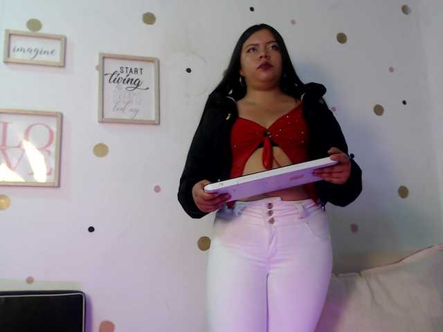 Camila-knox live cam on BongaCams