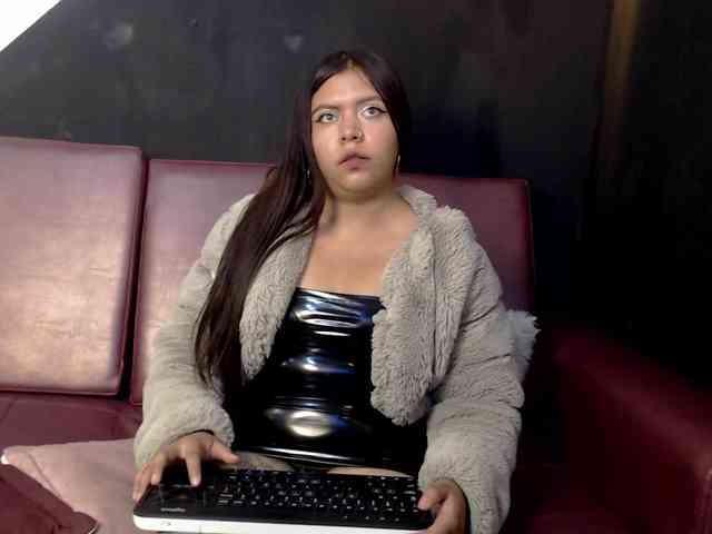 Camila-knox Live Webcam on BongaCams