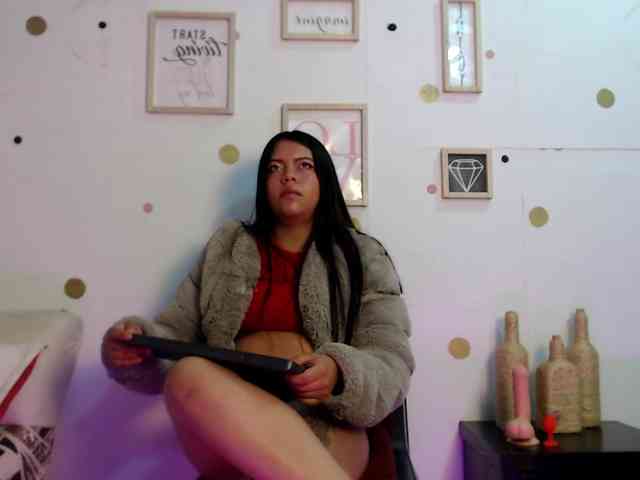 Camila-knox webcam