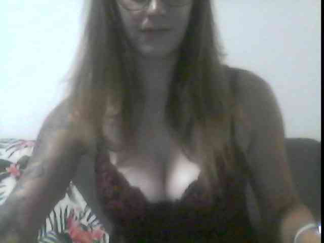LunaVelveta1 webcam