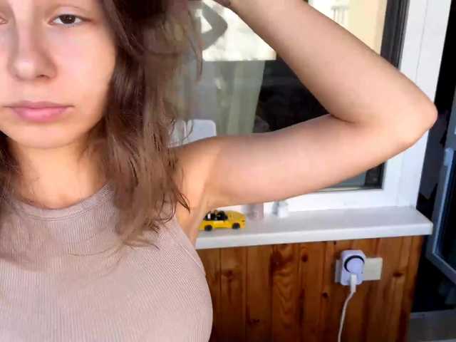 ShellaGoldthorpe live cam on BongaCams