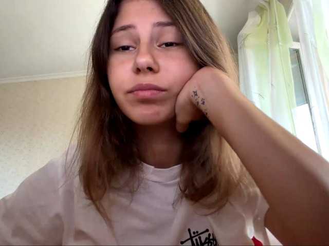 ShellaGoldthorpe live cam on BongaCams