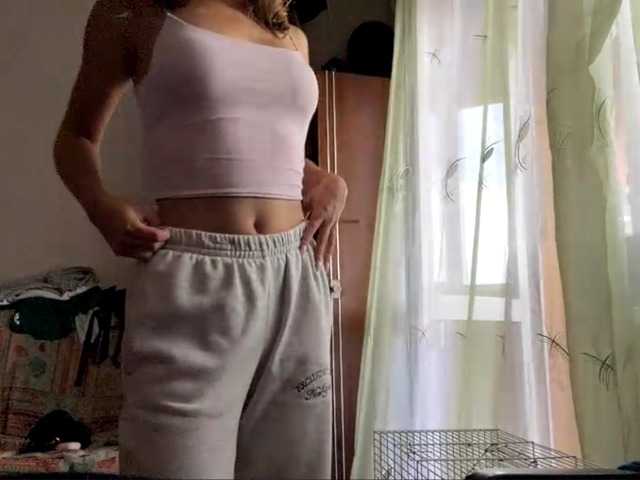 ShellaGoldthorpe live cam on BongaCams