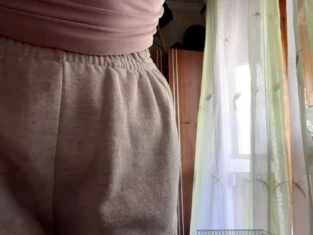 ShellaGoldthorpe live cam on BongaCams
