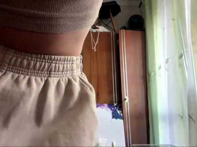 ShellaGoldthorpe live cam on BongaCams
