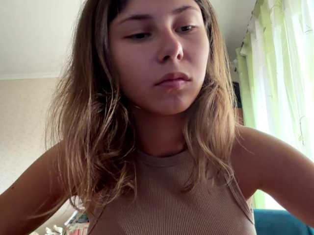 ShellaGoldthorpe live cam on BongaCams