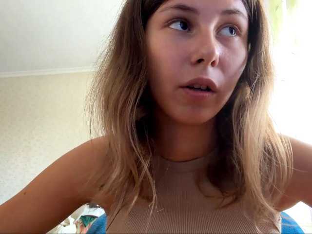 ShellaGoldthorpe live cam on BongaCams
