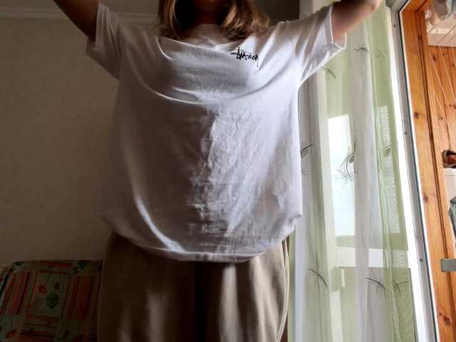 ShellaGoldthorpe live cam on BongaCams