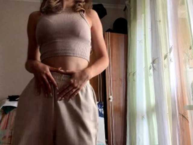 ShellaGoldthorpe live cam on BongaCams