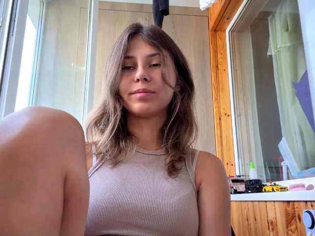ShellaGoldthorpe live cam on BongaCams