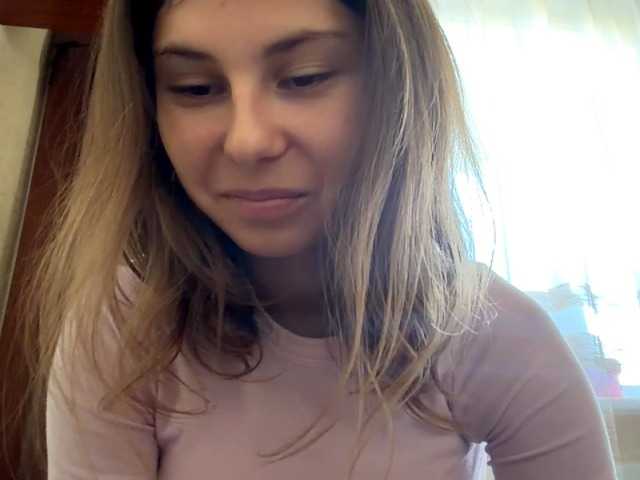 ShellaGoldthorpe live cam on BongaCams