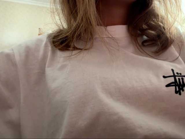 ShellaGoldthorpe live cam on BongaCams